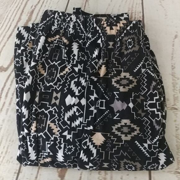 Always Multicolored Leggings Plus Size - Picture 1 of 6